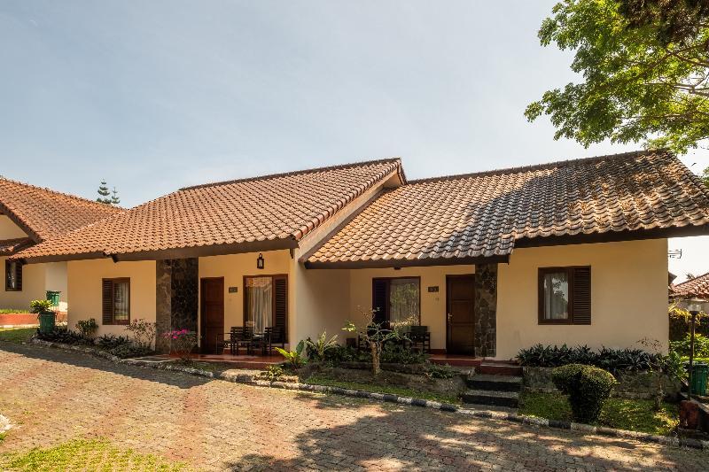 Capital O 1256 Sangga Buana Resort And Convention Hotel Cianjur Exterior foto